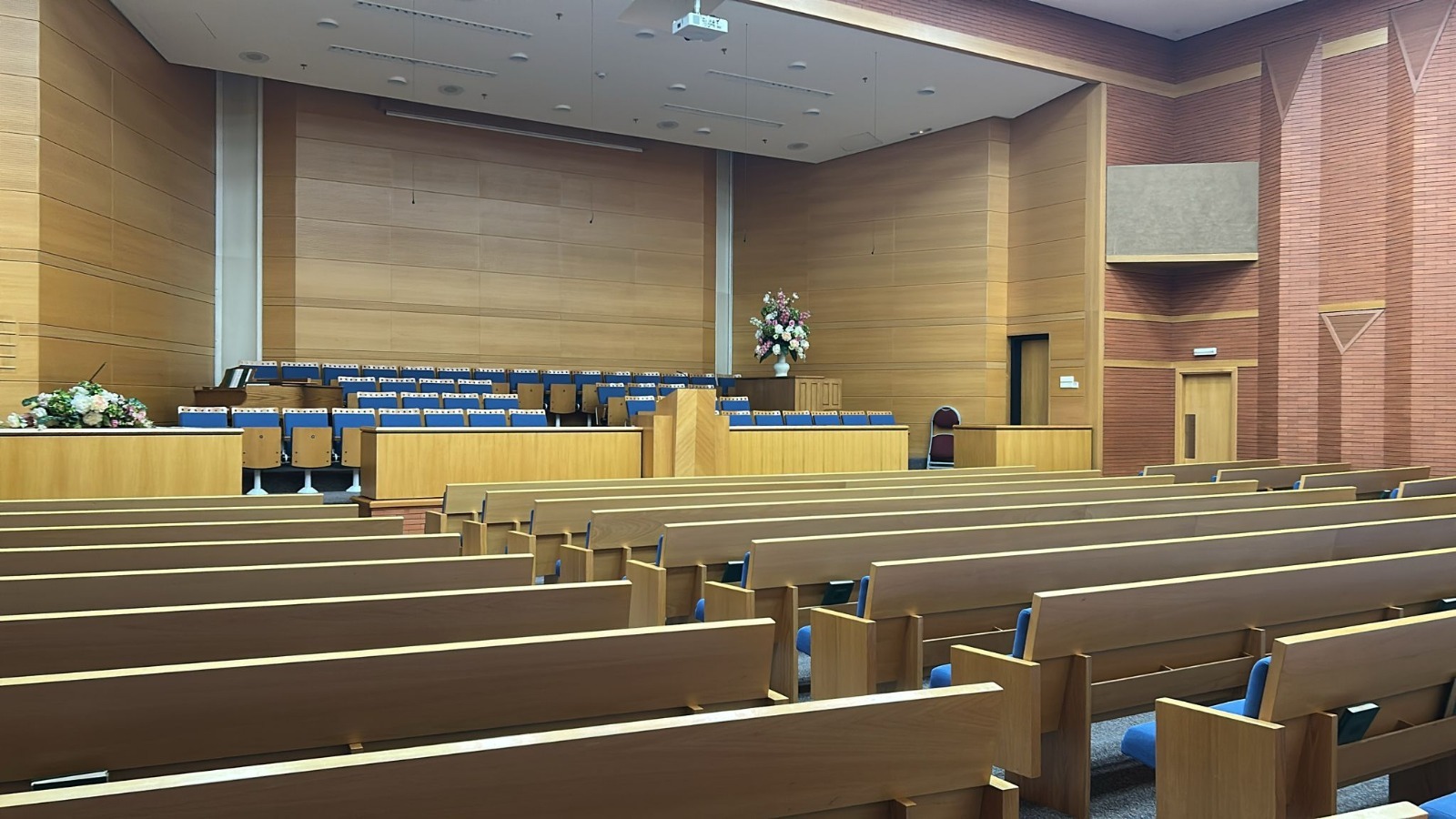 cde62f43-fbc4-4916-a3df-b26a038c89ff